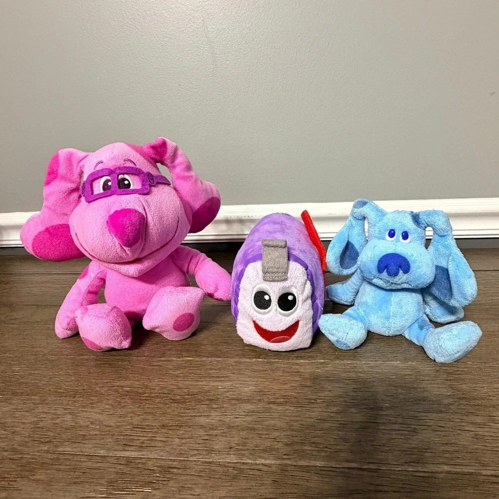 Blues‎ Clues Plush Lot with Magenta Mailbox and Blue